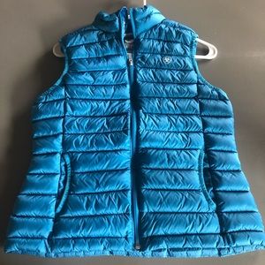 Ariat puff vest size S